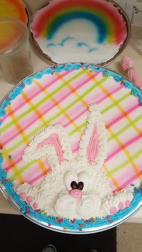 Bunny Cookie Cake, Easter Message Cookies, Easter Round Cakes, Easter Sheet Cakes Decorated, Easter Cookie Cake Ideas, Easter Cookie Cake Decorating Ideas, Easter Decorated Cakes, Bunny Sheet Cake, Easter Sheet Cakes