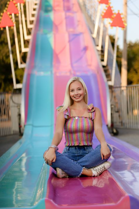 Senior Picture Ideas Carnival, Fair Senior Photos, Carnival Senior Photoshoot, Senior Carnival Photoshoot, State Fair Senior Pictures, Senior Fair Photoshoot, County Fair Senior Pictures, Fair Photoshoot Ideas, Carnival Senior Pictures