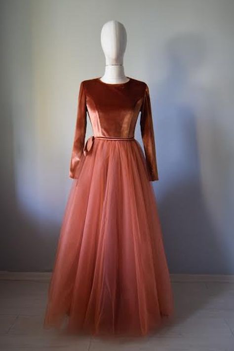 Terracotta Wedding Dress, Wedding Dress Orange, Orange Wedding Dress, Orange Dress Wedding, Sleeve Bridesmaid Dress, Orange Gown, Burnt Orange Velvet, Bridesmaid Dresses Floor Length, Long Sleeve Bridesmaid Dress