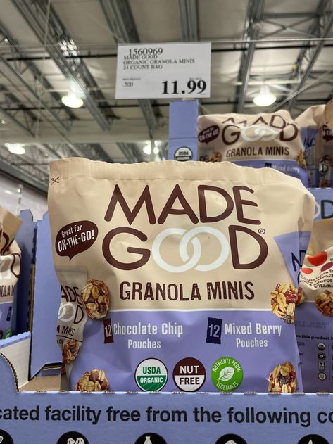 Made Good granola in package at Costco. Made Good Granola, Costco Desserts, Costco Grocery, Costco Snacks, Costco Haul, Costco Food, Best Barbecue Sauce, Organic Granola, Granola Bites