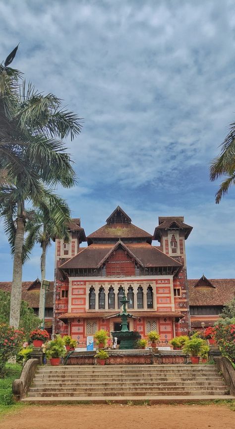 The Napier Museum is an art and natural history museum situated in Thiruvananthapuram, India. The Museum is grounds to the Trivandrum Zoo, one of the oldest zoological gardens in India Zoological Garden, Thiruvananthapuram, Shadow Photos, Natural History Museum, Sunset Wallpaper, History Museum, Natural History, Dream Cars, Art Gallery