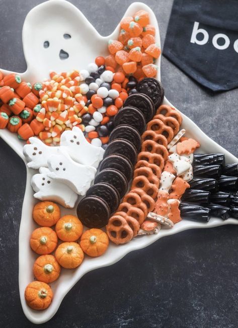 Fun Halloween Dessert Charcuterie Board - Ahalfbakedmom Desert Halloween Charcuterie Board, Spooky Halloween Charcuterie Board, Halloween Dessert Board Platter, Halloween Desserts Board, Halloween Sweets Board, Charcuterie Board Spooky, Boo Charcuterie Board Letters, Cute Fall Charcuterie Board, Sweet Charcuterie Board Ideas Halloween