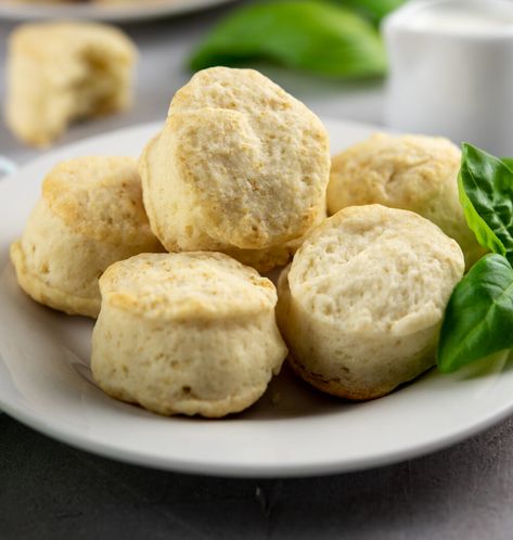 Biscuits Without Milk Milk Free Biscuits, Biscuits Without Milk, Biscuit Recipe Without Milk, Quick Biscuit Recipe, Dairy Free Biscuits, Quick Biscuits, Crock Pot Bread, Easy Homemade Biscuits, Fruit Butter