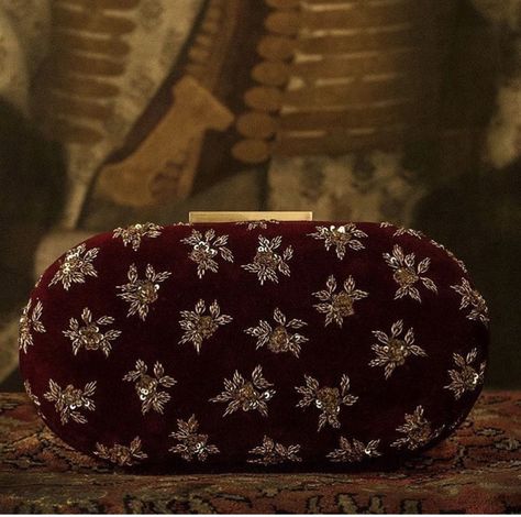 Sabyasachi Fancy Clutch Purse, Bride Purse, Embroidered Clutch Bag, Fancy Clutch, Best Leather Wallet, Bridal Handbags, Bridal Purse, What Do, Embroidered Clutch