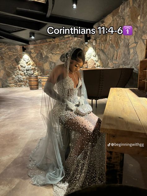 Prom Silver Dress, Veil Christian, Diamond Prom Dresses, Diamond Veil, Crystal Prom Dress, Silver Prom Dress, Silver Makeup, Prom Inspiration, Gorgeous Prom Dresses