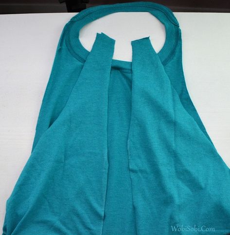 WobiSobi: Open Back, Crisscross Tee; DIY Diy Open Back Shirt, Diy Backless Shirt, Diy Backless, Cut Tshirt Diy, Cut Up T Shirt, Cut Shirt Designs, Shirt Upcycle, T Shirt Upcycle, Sewing Tshirt