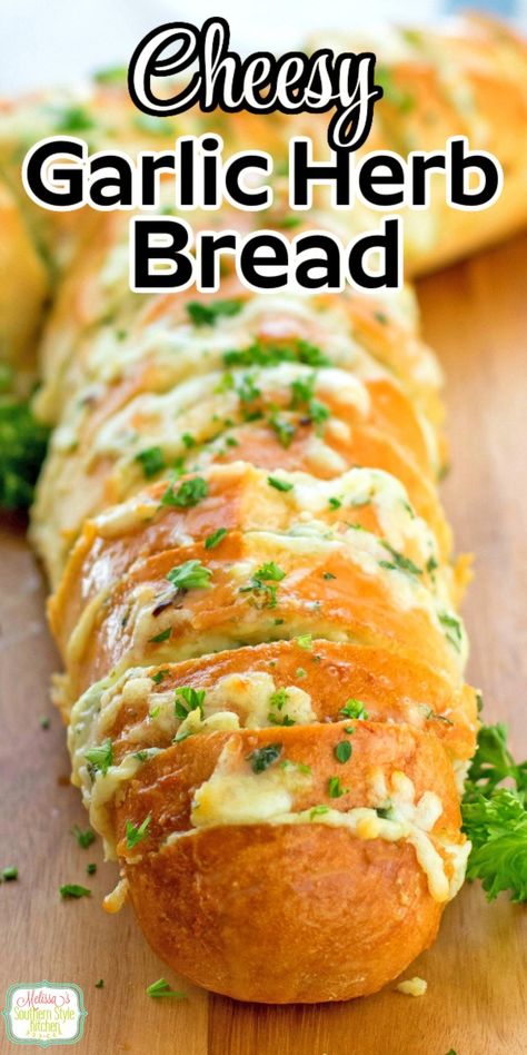 Cheesy Garlic and Herb Bread Garlic Herb Bread Recipe, Garlic And Herb Bread, Garlic Herb Bread, Cheesy Garlic Bread Recipe, Homemade Garlic Bread, Loaves Of Bread, Tgi Fridays, Garlic Cheese Bread, Bread Homemade