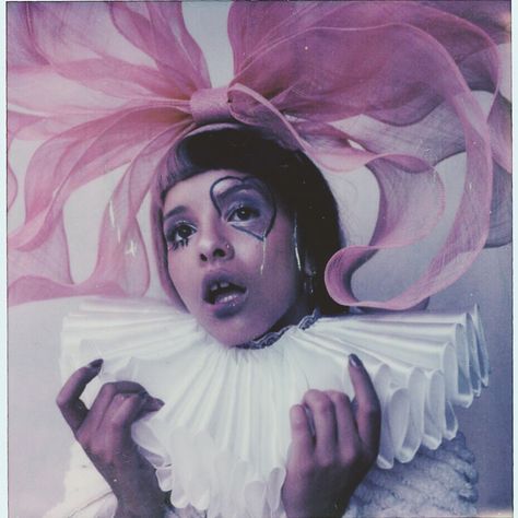 Melanie Martinez on Instagram: “✨Loving yourself + others is a magically addictive sensation✨ ____________________________________  Feeling stuck in negative thought…” Prom Pony Tail, Pity Party, Easy Hairstyles For Medium Hair, Braids For Black Women, Celebrity Art, 5 Seconds Of Summer, Caricatures, Melanie Martinez, Mad Hatter