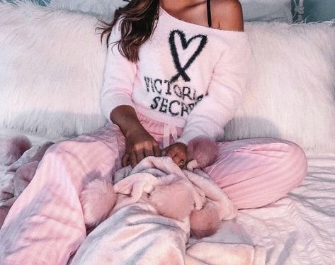 Victoria's Secret Aesthetic, Tumblr Girly Aesthetic 2013, Pink Tumblr Aesthetic, Vs Models, Vs Angels, Malibu Barbie, Trendy Swimwear, Pink Girly Things, Cute Pajamas