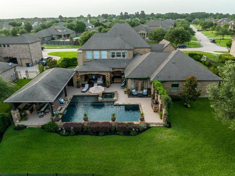 Houses In Texas, Texas Style Homes, Texas Mansions, Texas Houses, Homes In Texas, Texas Homes For Sale, Exterior Houses, Texas House, Life Vision