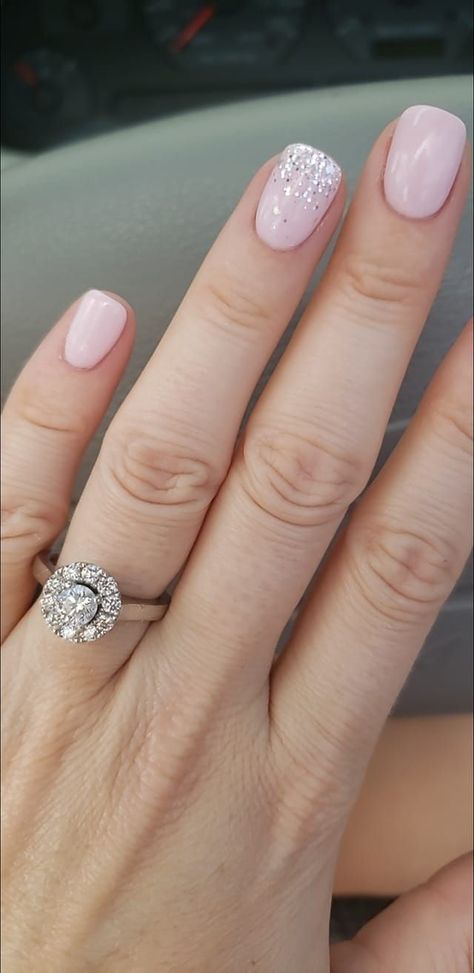 Simple Wedding Nails Almond, Blush Pink Wedding Nails For Bride, Bridal Shower Nails For Bride Dip, Wedding Guest Nail Ideas, Wedding Dip Nails For Bride, Pink Wedding Nails For Bride, Wedding Nails For Mother Of The Bride, Wedding Shower Nails, Nails For Wedding Bridesmaid