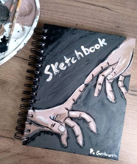 Front Of Sketchbook Ideas, Art Book Front Cover Ideas, Sketchbook Cover Page Ideas, Sketch Book Front Cover Ideas, Art Sketchbook Cover Ideas, Sketchbook Front Page Ideas, Sketchbook Front Cover, Scrapbook Front Cover, Front Cover Ideas