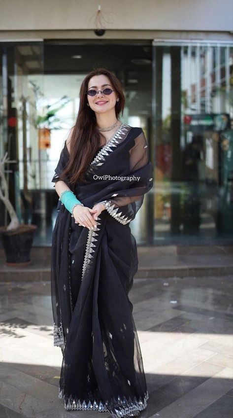 Hania In Saree, Hania Amir In Saree, Hina Amir, Lara Craft, Sarees Design, Hania Aamir, Asian Wedding Dress Pakistani, Indian Dress Up, Pakistani Women Dresses