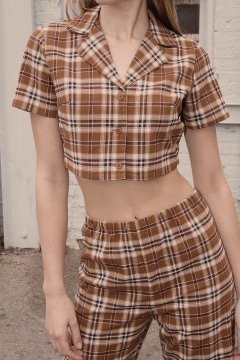 Vivian Top, Fandom Outfits, Button Up Top, Plaid Print, White Plaid, Women's Plaid Shirt, Fashion Beauty, Two Piece Skirt Set, Button Up