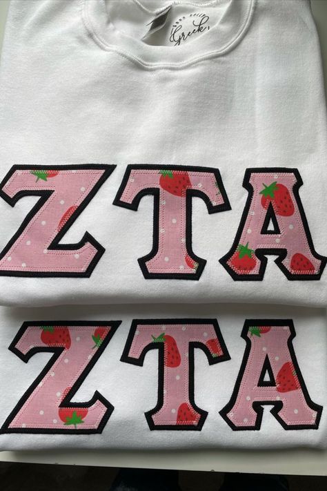 Good Golly Greek Zeta Tau Alpha Strawberry Sorority Stitched Letters. Looking for the perfect gift for the sorority sister in your life? Look no further! These letters are the perfect way to rep a sorority on and off campus. To view all the color combination options, click the link to our website. #SororityApparel#StitchedLetters#ZetaTauAlpha#BigLittleBasket#InitiationBasket Strawberry Sorority, Sorority Stitched Letters, Zeta Tau Alpha Letters, Sorority Shirts Letters, Big/little Baskets, Senior Night Posters, Greek Letter Shirts, Stitched Letters, Big Little Basket