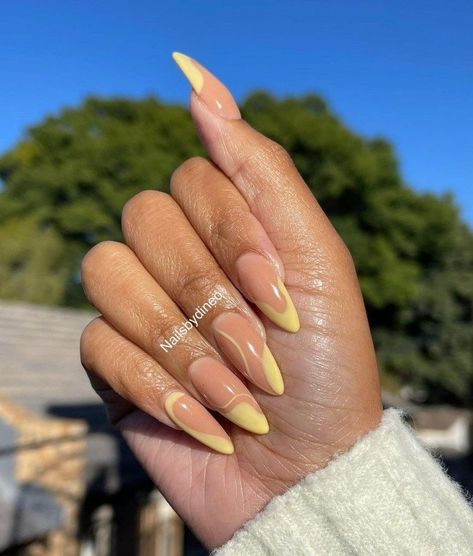 Jesus Nails, 2022 Summer Nails, Almond Acrylic Nails Designs, 2022 Nails, Unghie Sfumate, Kutek Disney, Sassy Nails, Work Nails, Casual Nails