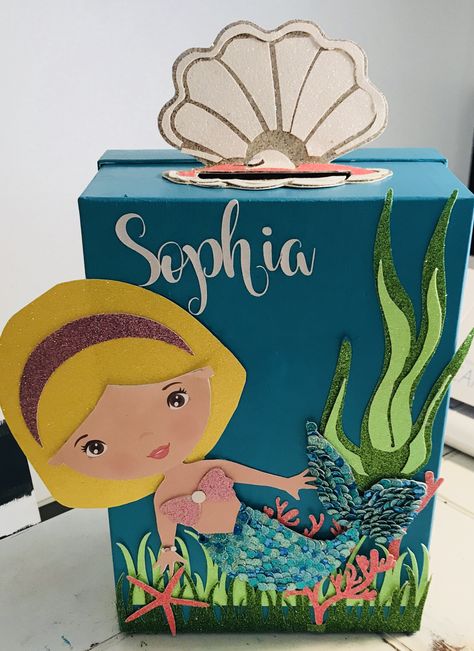 Valentine Box Butterfly, Valentines Day Box For Girls Diy, Little Mermaid Valentines Boxes, Mermaid Valentine Box Ideas, Mermaid Valentines Boxes Diy, Butterfly Valentines Boxes, Princess Valentines Day Boxes, Valentine Boxes For Girls Schools, Mermaid Valentines Boxes