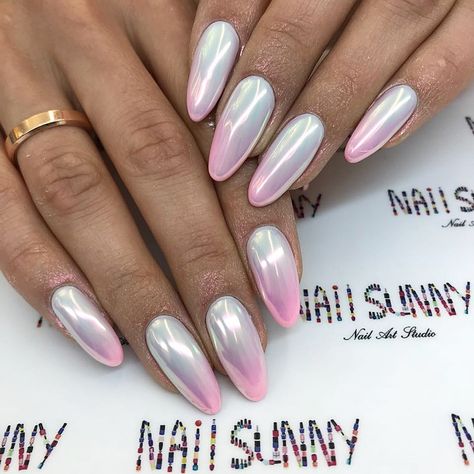 Neon Mermaid, Holographic Nail Powder, Classy Nail Art Ideas, Bright Nail Art, Mermaid Unicorn, Chrome Nails Designs, Elegant Nail Art, Classy Nail Designs, Ombre Acrylic Nails