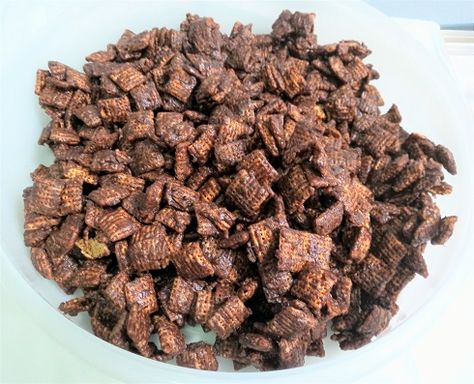 No Bake Chocolate Chex Cereal Snack Mix Recipe - The Classy Chics Cheeto Snack Mix Recipes, Chex Cereal Desserts, Chocolate Chex Recipes, Chex Cereal Recipes, Chex Cereal Bars, Chocolate Chex Mix Recipes, Tv Snacks, Chocolate Chex Mix, Chex Recipes