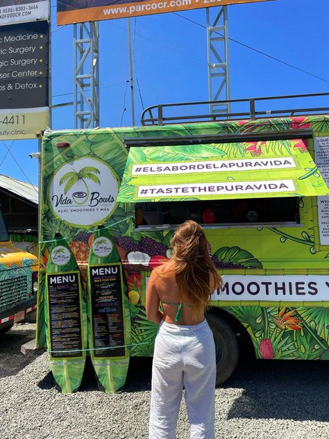 Smoothie Food Truck, Beach Food Truck, Fruit Truck, Juice Truck, Truck Aesthetic, Taco Food Truck, Side Hussle, Taco Food, Fresh Fruit Smoothies