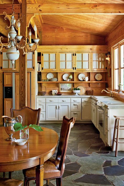 Rustic Shiplap Kitchen Concrete Kitchen Counters, Classic Farmhouse Kitchen, Interior Farmhouse, Shiplap Kitchen, Farmhouse Interior Design, Bohemian Kitchen, Classic Farmhouse, Kitchen Surfaces, Concrete Kitchen