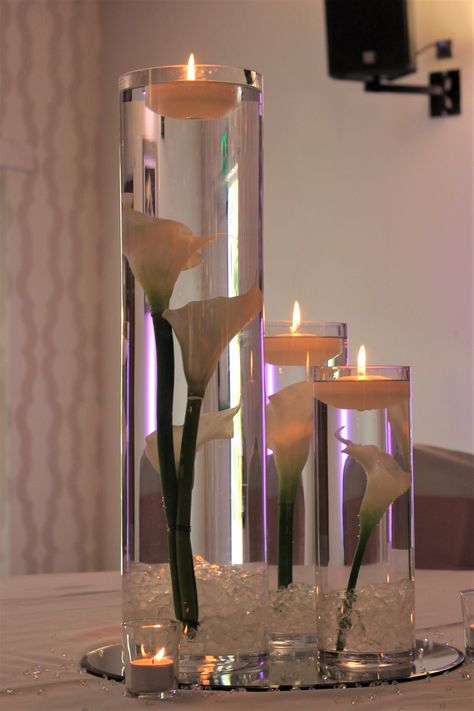 Rectangle Table Centerpieces Wedding, Rectangle Table Centerpieces, Gold Floating Candles, Floating Candle Decorations, Calla Lily Centerpieces, Lily Centerpieces, Flower Table Decorations, Easter Lily, Wedding Vows Renewal