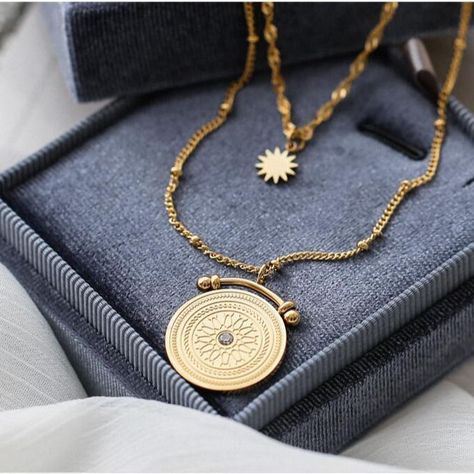 Smarter Shopping, Better Living! Aliexpress.com Victorian Drop Earrings, Gold Coin Jewelry, Baroque Jewelry, Bridal Earrings Chandelier, Mandala Necklace, Cheap Necklaces, 18k Gold Necklace, Coin Pendant Necklace, Star Pendant Necklace