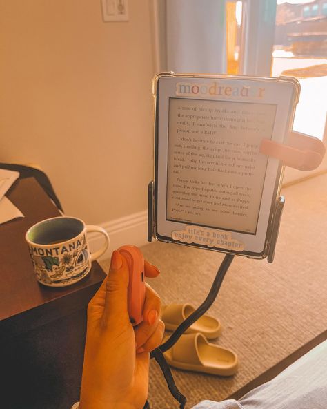 😌another day, another hurkle-durkle😌 Yall, this kindle set up has me never wanting to leave my bed… like ever! Whoever first came up with genius idea should be put on a pedestal because, dang it, this is perfection! I personally commend @beckasbooknook for teaching me the ways of the *hurkle-durkle* which if you don’t know means: Hurkle-durkle, (v); to lounge in bed or lie down when it’s time to get up. This word is now a staple in my vocabulary and it totally should be for you too, espec... Energy Flow, My Bed, Another Day, Reading Nook, Kindle Reading, Pickup Trucks, Don T Know, Get Up, Nook