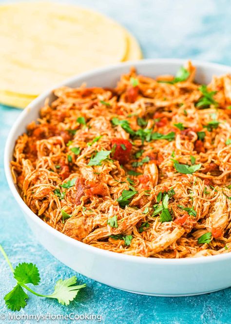 Shredded chicken is a crowd-pleaser and a go-to option for taco lovers. This recipe is easy to make and full of flavor. It is the perfect way to spice up your Taco Tuesday! Stovetop, Instant Pot, and Slow Cooker instructions included.  @mommyhomecookin Mexican Shredded Chicken Instant Pot, Shredded Chicken Instant Pot, Mexican Chicken Breast Recipes, Mexican Chicken Breast, Mexican Easy, Instant Pot Mexican, Chicken Instant Pot, Braised Chicken Breast, Easy Shredded Chicken