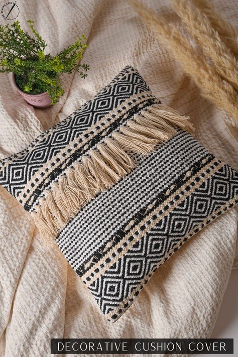 DECORATIVE CUSHION COVER Woven Cushions, Knot Cushion, Weaving Loom Diy, Rural Women, Sewing Cushions, Handloom Fabric, Weaving Loom, Boho Cushions, Hand Woven Textiles