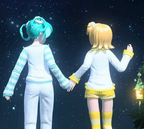 Hatsune Miku And Rin, Miku Y Rin, Hatsune Miku X Rin Kagamine, Rinku Vocaloid, Rin And Miku, Miku X Rin, Miku And Rin, Vocaloid Ships, Miku Hatsune Chibi