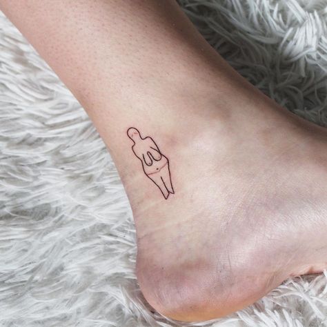 50 Tiny but Fierce Feminist Tattoos Tattoo Ideas Body Image, Feminist Small Tattoos, Small Queer Tattoos, Woman Power Tattoo, Female Power Tattoo, Dainty Feminist Tattoos, Feminist Symbol Tattoo, Women Empowerment Tattoo, Female Form Tattoo