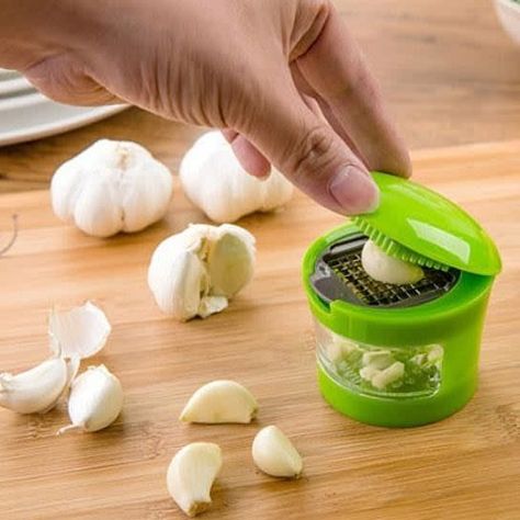 Garlic Presser, Garlic Chopper, Creative Kitchen Gadgets, Garlic Mincer, Garlic Presses, Garlic Crusher, Vegetable Slicer, Vegetable Tools, Cooking Gadgets