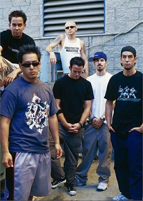 Linkin Park, 2001.  #HybridTheory Linkin Park 2000, Joe Hahn, Rob Bourdon, Linking Park, Charles Bennington, Linkin Park Chester, Blind Love, Mike Shinoda, Chester Bennington