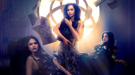 Magical Sisterhood Reboot – Screen Snack Melonie Diaz, Charmed 2018, Charmed Season 1, Charmed Reboot, The Book Of Shadows, Charmed Tv Show, Sarah Jeffery, The Charmed Ones, Youngest Sister