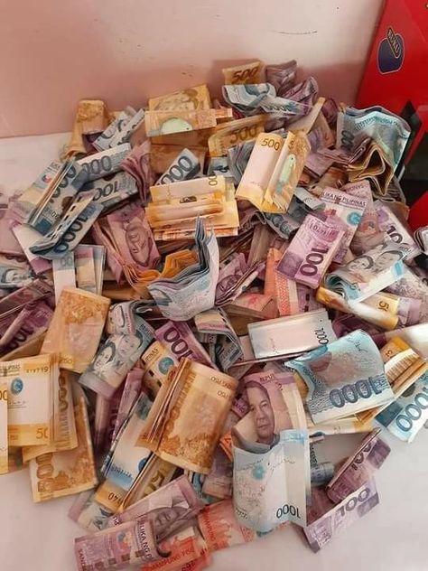 Money Philippines Pictures Aesthetic, Bank Account Balance Philippine Peso, Money Filipino, Philippine Peso Money Aesthetic, Philippine Peso Money, Money In Philippines, Money Peso, Peso Money, Philippine Pesos Money