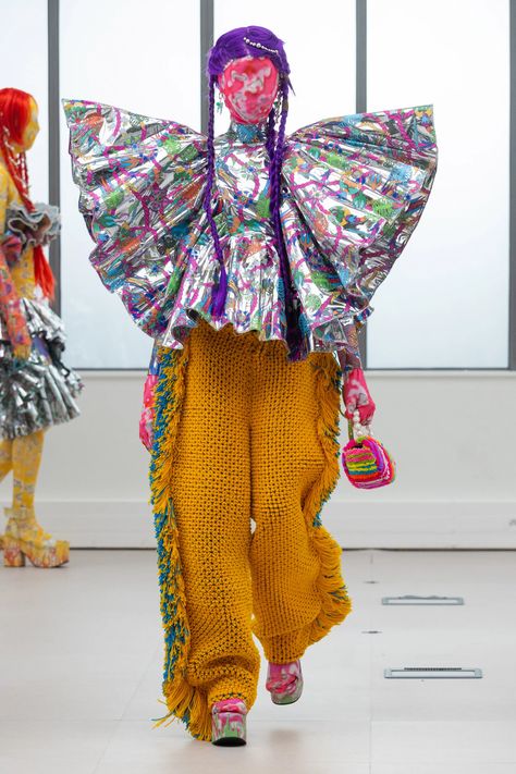 Conceptual Fashion, Weird Fashion, Fashion Project, Whimsical Fashion, Winter 2022, Fall 2022, Couture Fashion, Runway Fashion, The Fashion