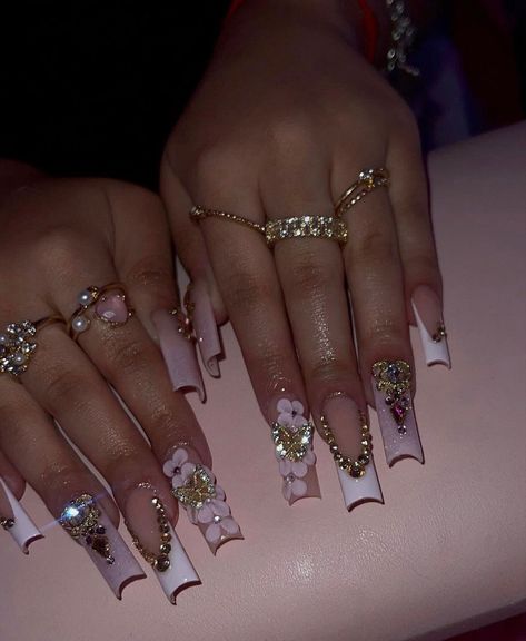 777 Nails Art Simple, Nail Art 2022, Design Nails Art, Nail Art Aesthetic, Nail Art Trendy, Nail Art 2023, Nail Art For Short Nails, Art For Short Nails, Quince Nails