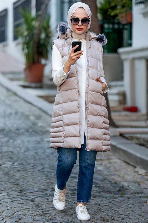 Long puffer vest outfit