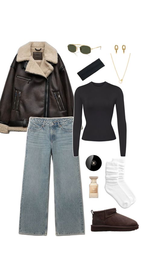 Winter 2024 outfit inspiration, fit inspo, fashion, cozy jacket, dark uggs, baggy jeans, gold accessories, skims dupe, headband Dark Uggs Outfit, Headband Outfit Winter, Winter Headband Outfit, Baggy Jeans Winter Outfit, Baggy Jeans Winter, Jeans Winter, Jeans Outfit Winter, Outfits Baggy, Headband Outfit