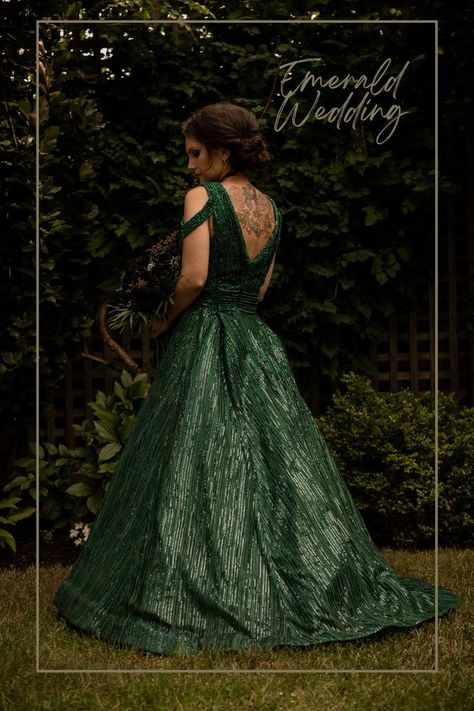 Emerald Green ball gown, wedding dress, black roses, dark florals, tattoo bride Vintage Green Wedding Dress, Emerald Green And Black Wedding Dress, Green Gold Wedding Dress, Hunter Green Wedding Dress, Green Wedding Dress For Bride, Emerald Wedding Dress, Emerald Wedding Dresses, Black Themed Wedding, Emerald Green Wedding Dress