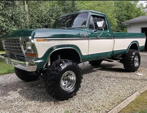 Cool Old Trucks, 80s Ford Trucks, Old Square Body Trucks, Dentside Ford, 1985 Chevy Truck, Colorado Zr2, 79 Ford Truck, Old Ford Truck, 1979 Ford Truck