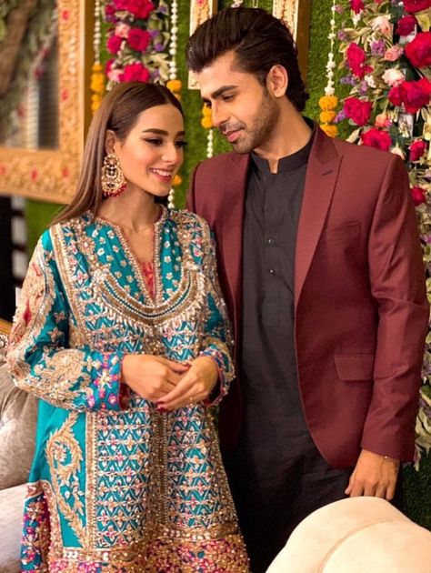 Suno Chanda , kaho Chanda Iqra Aziz Dresses, Pretty Suits, Farhan Saeed, Suno Chanda, Iqra Aziz, Pakistani Party Wear, Latest Bridal Dresses, Pakistani Wedding Outfits, Pakistani Dresses Casual