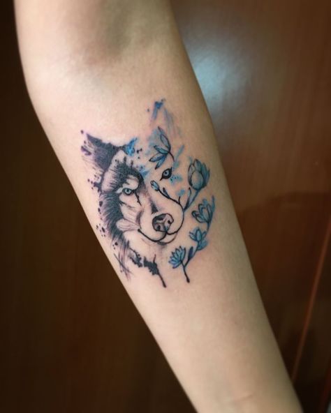 Wolf Wrist Tattoo, Baby Wolf Tattoo, Small Wolf Tattoo For Women, Tiny Wolf Tattoo, Wolf Tattoo For Women, Wolf Tattoo Shoulder, White Wolf Tattoo, Simple Wolf Tattoo, Celtic Wolf Tattoo