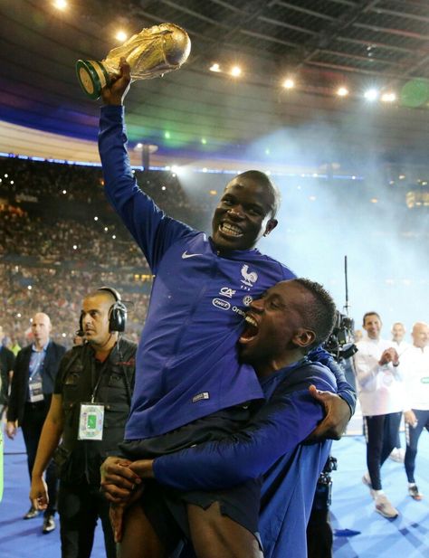 Ngolo Kante Wallpaper, Ngolo Kante, Football Aesthetic, France Football, World Cup Winners, Football Photos, Football Pictures, Fifa World Cup, Lionel Messi