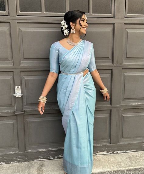 Blue Wedding Saree, Kerala Saree Blouse, Stylish Kurtis Design, Lehenga Saree Design, Saree Wearing Styles, Bridal Sarees South Indian, New Saree Designs, Latest Model Blouse Designs, Traditional Indian Dress