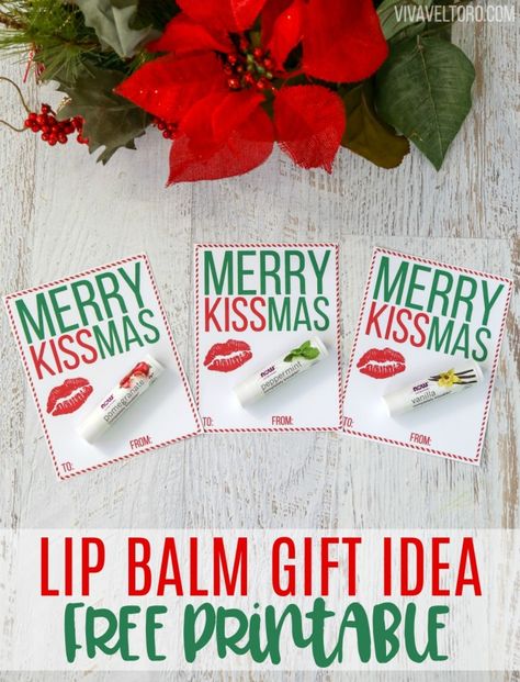 Lip Balm Gift Idea with Free Printable! - Viva Veltoro Merry Kissmas, Marathon Gift, Peppermint Lip Balm, Lip Balm Gift, Amazing Crafts, Christmas Giveaways, Kissable Lips, Pinterest Group, Free Christmas Printables