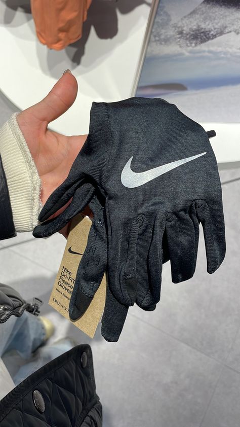 Nike Gloves, Air Jordan Shoes, Jordan Shoes, Air Jordan, Air Jordans, Gloves, Jordan, Nike, Instagram Photos