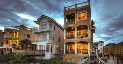 The 7 Best Homes With Rooftop Decks In Destin - Five Star Properties Beach House With Rooftop Deck, House With Rooftop Deck, House With Rooftop, Narrow Homes, Home On Stilts, Narrow House Designs, Best Homes, Narrow House, Modular Home