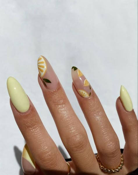 Yellow Nails Inspo Aesthetic, Almond Nails Natural, Nail Themes, Fruity Nails, Fruit Nails, Lemon Nails, Nails Pastel, Yellow Nails Design, Bright Summer Nails